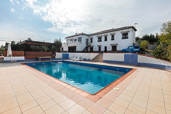 Casa en venta en Aljomahima Ermita, Las Gabias de 4 habitaciones