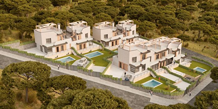 Casas en venta y pisos alquiler - 3