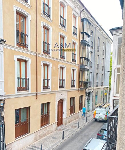 Casas en venta y pisos alquiler - 1