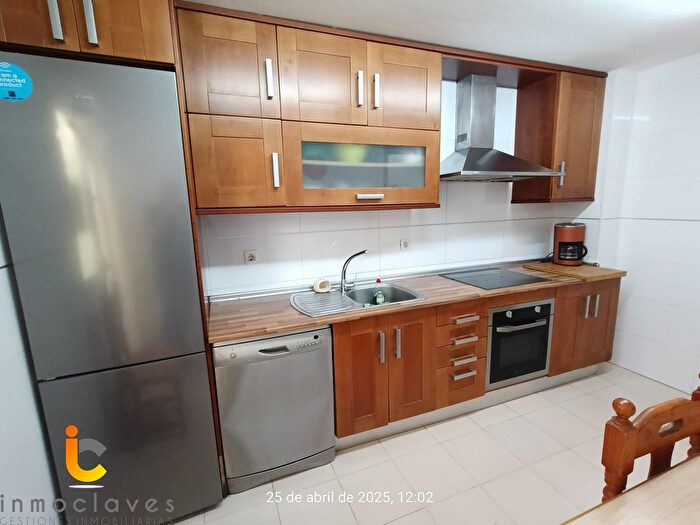 Casas en venta y pisos alquiler - 2