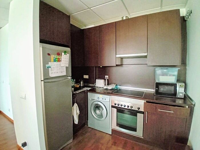 Casas en venta y pisos alquiler - 2