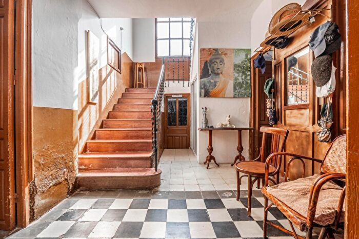 Casas en venta y pisos alquiler - 2