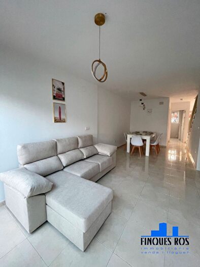 Casas en venta y pisos alquiler - 2