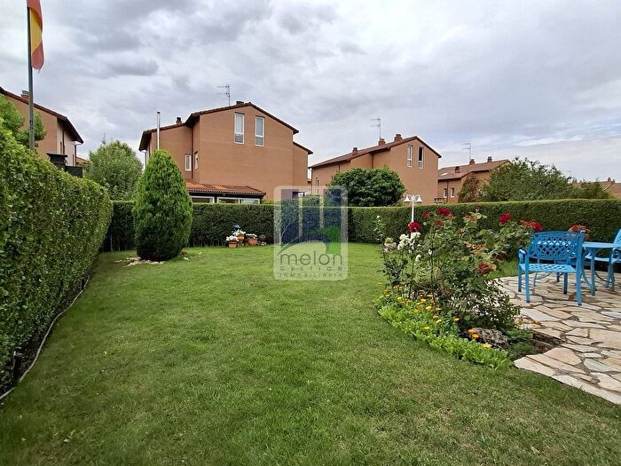 Casa en venta en Cogollos, Burgos de 3 habitaciones
