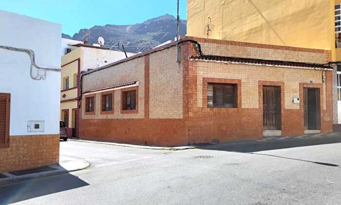 Casa en venta en La Aldea de San Nicolás, Las Palmas de 7 habitaciones