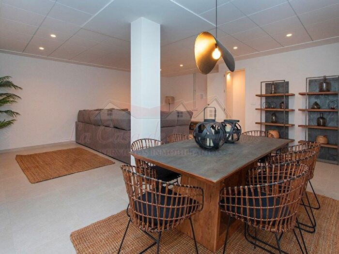 Casas en venta y pisos alquiler - 2