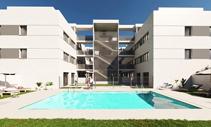 Piso en venta en Villanueva de la Torre, Guadalajara de 3 habitaciones