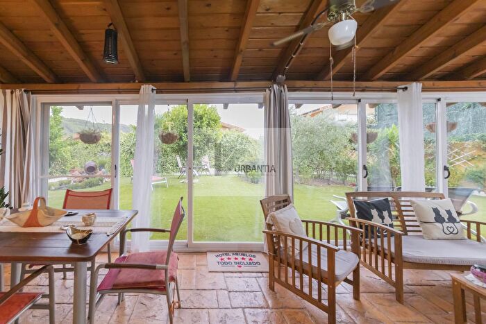 Casas en venta y pisos alquiler - 3