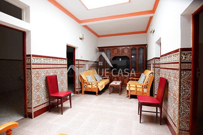 Casa en venta en Vecindario El Doctoral Cruce de Sardina, Santa Lucía de Tirajana de 6 habitaciones