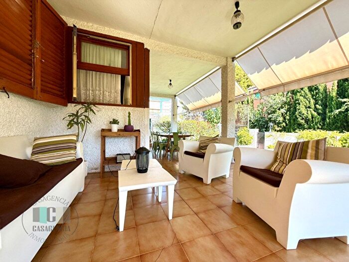 Casas en venta y pisos alquiler - 3