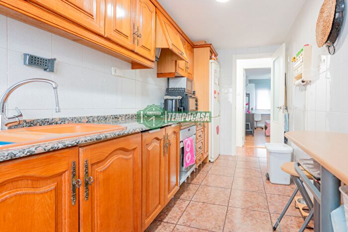 Casas en venta y pisos alquiler - 3