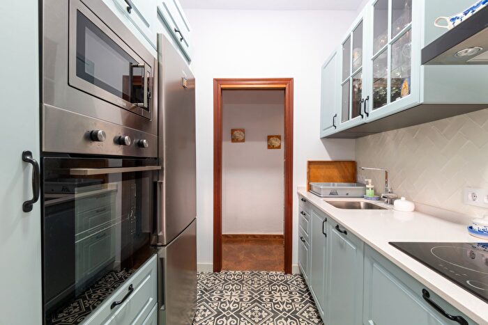 Casas en venta y pisos alquiler - 3