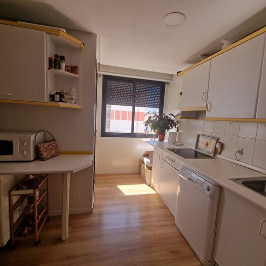 Casas en venta y pisos alquiler - 2
