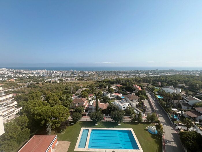 Piso en alquiler en Vallpineda Santa Bàrbara, Sitges de 3 habitaciones
