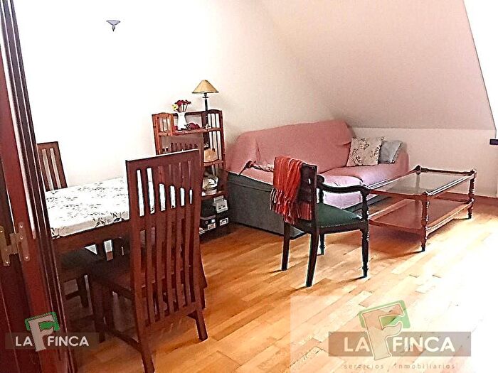 Piso en alquiler en Ciudad Naranco Prados de La Fuente, Oviedo de 2 habitaciones