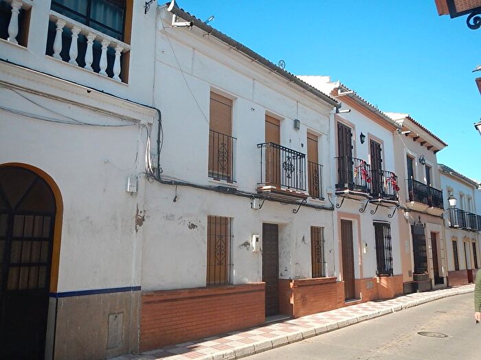 Casa en venta en Hinojos, Huelva de 3 habitaciones
