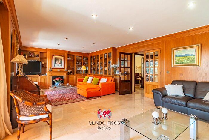 Casas en venta y pisos alquiler - 1