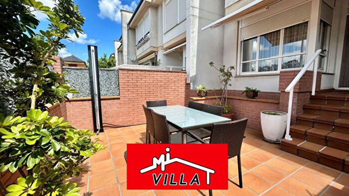 Casa en venta en Zona Playa, Laredo de 4 habitaciones