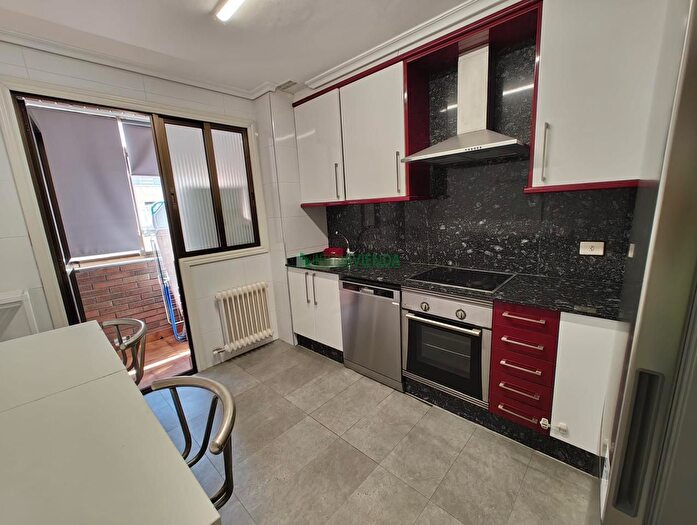Casas en venta y pisos alquiler - 2