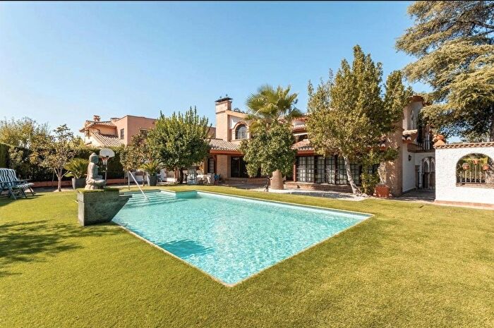 Casa en venta en Peligros, Granada de 3 habitaciones