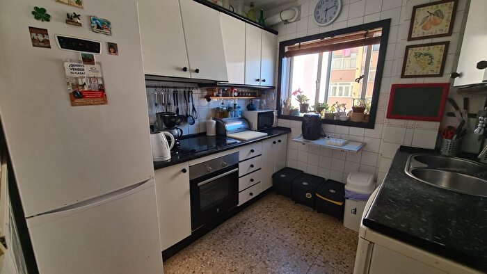 Casas en venta y pisos alquiler - 2