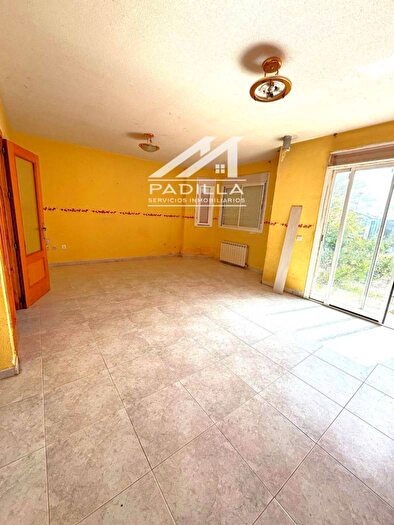 Casas en venta y pisos alquiler - 2
