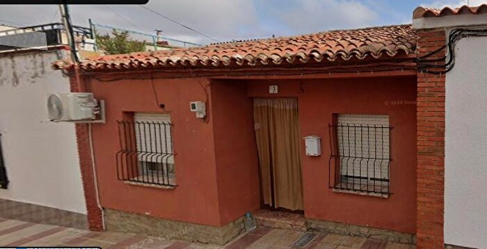Casa en venta en Población de Arroyo, Palencia de 3 habitaciones