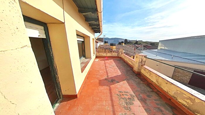 Casa en venta en Galar, Navarra de 3 habitaciones