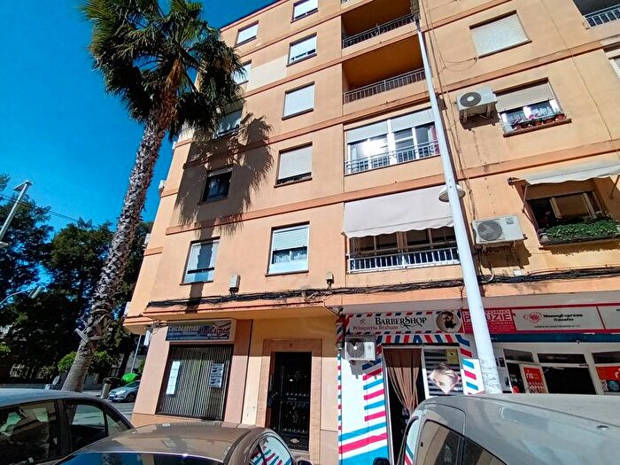 Piso en venta en Catarroja, Valencia de 4 habitaciones