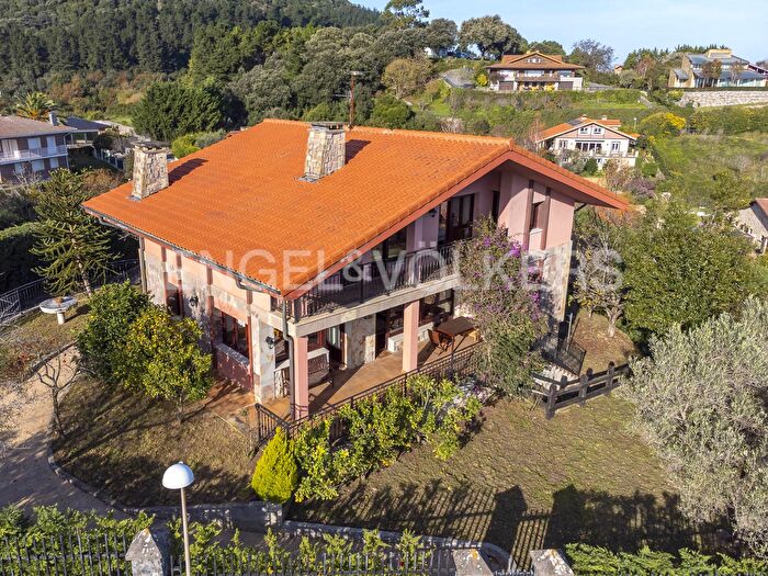 Casas en venta y pisos alquiler - 2