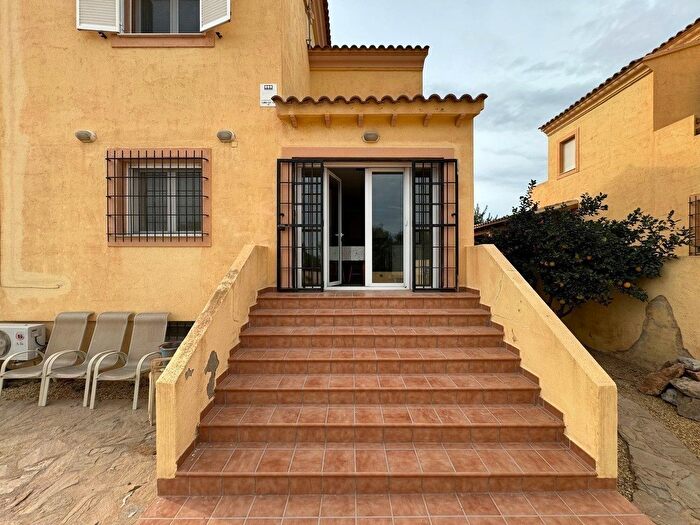 Casa en venta en Las Cunas La Algarrobina, Cuevas del Almanzora de 5 habitaciones