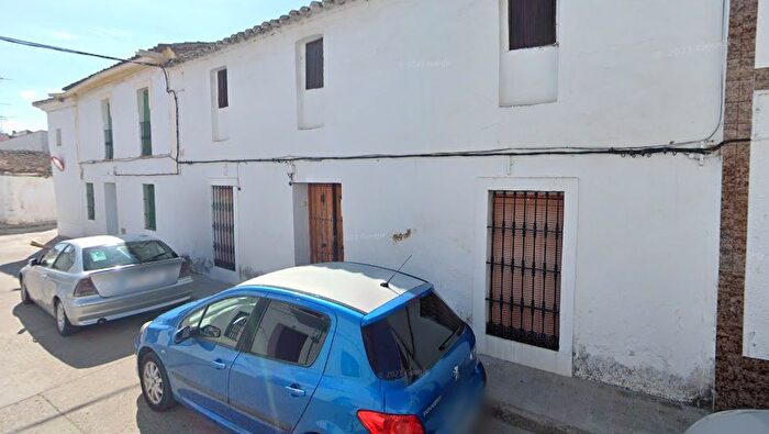 Casa en venta en Burguillos del Cerro, Badajoz de 3 habitaciones