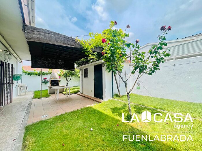 Casas en venta y pisos alquiler - 3