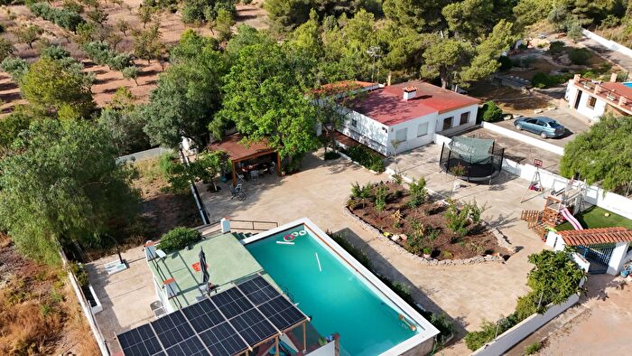 Casas en venta y pisos alquiler - 1
