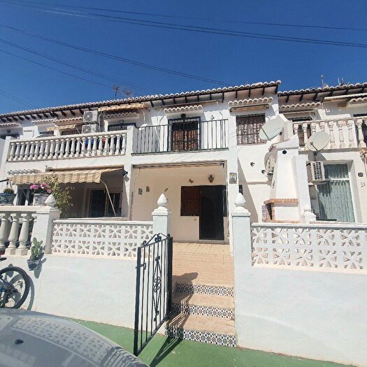 Casas en venta y pisos alquiler - 1