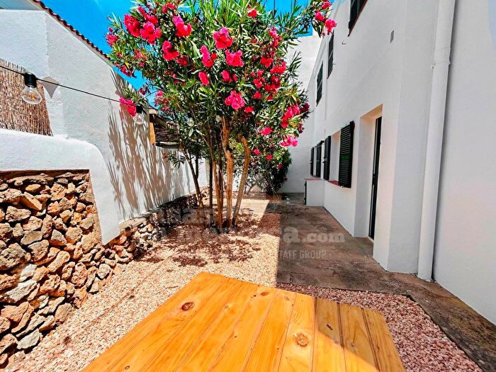 Casas en venta y pisos alquiler - 2