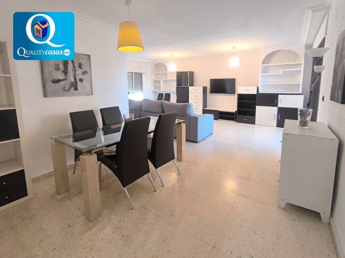 Casas en venta y pisos alquiler - 1