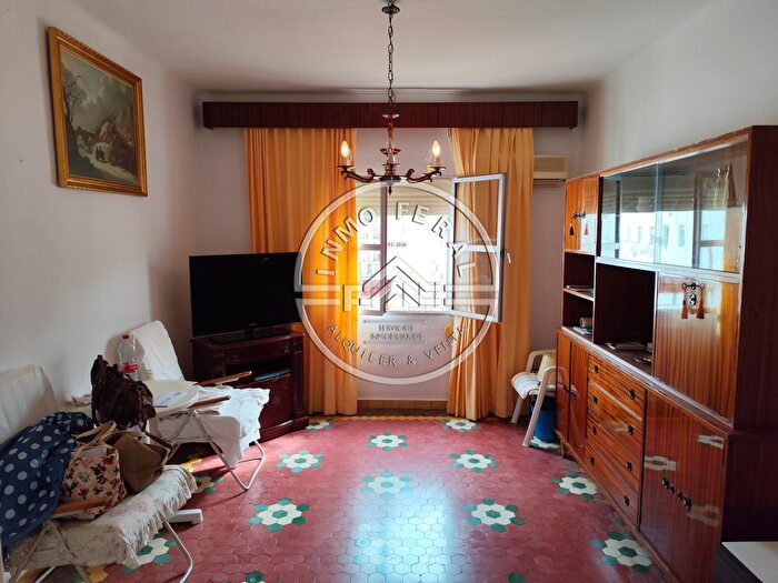 Casas en venta y pisos alquiler - 3