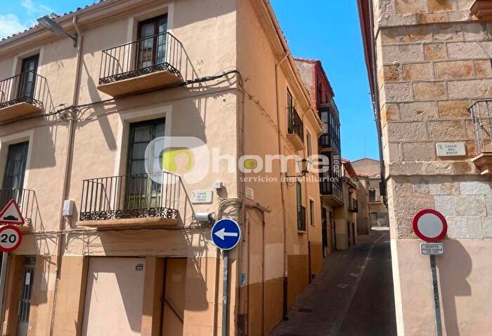Casas en venta y pisos alquiler - 2