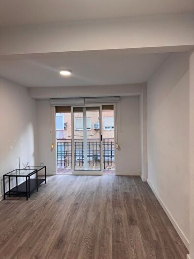 Piso en alquiler en Pla Carolinas, Carolinas Altas de 3 habitaciones