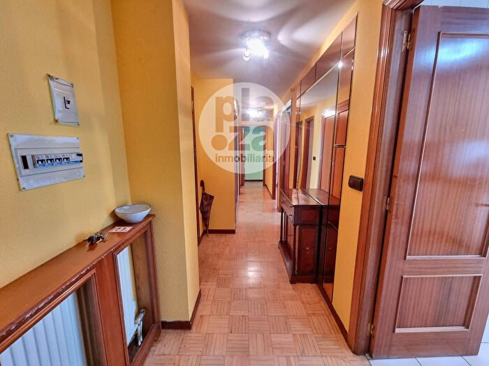 Casas en venta y pisos alquiler - 3
