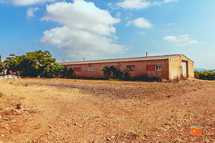 Casa en venta en Masdenverge, Tarragona de 2 habitaciones