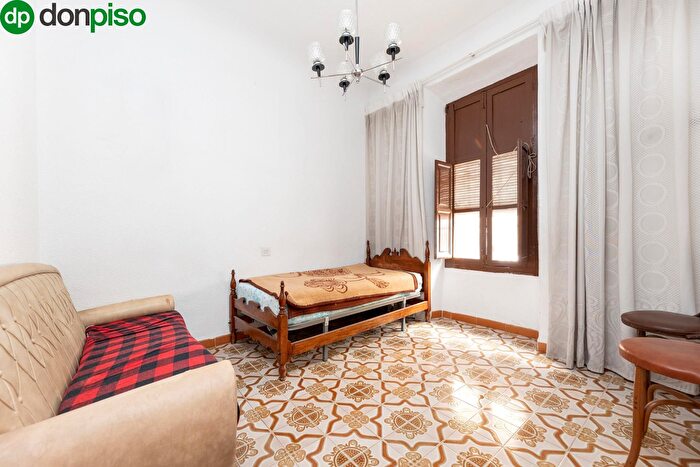 Casas en venta y pisos alquiler - 2