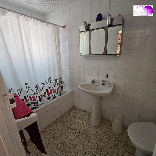 Casas en venta y pisos alquiler - 2