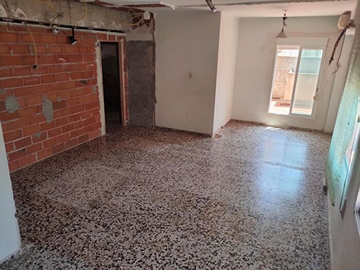 Piso en venta en Núcleo Urbano, La Pobla de Vallbona de 3 habitaciones