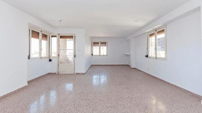 Piso en venta en Benalúa Babel, Babel de 3 habitaciones
