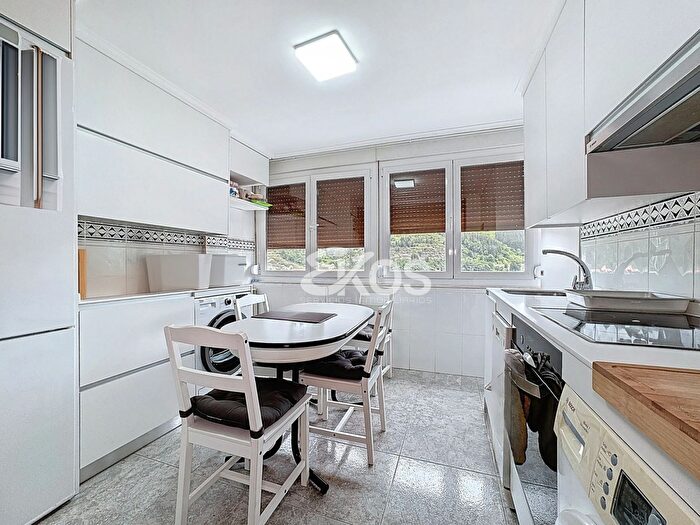 Piso en venta en Arrasate Mondragón, Gipuzkoa de 3 habitaciones