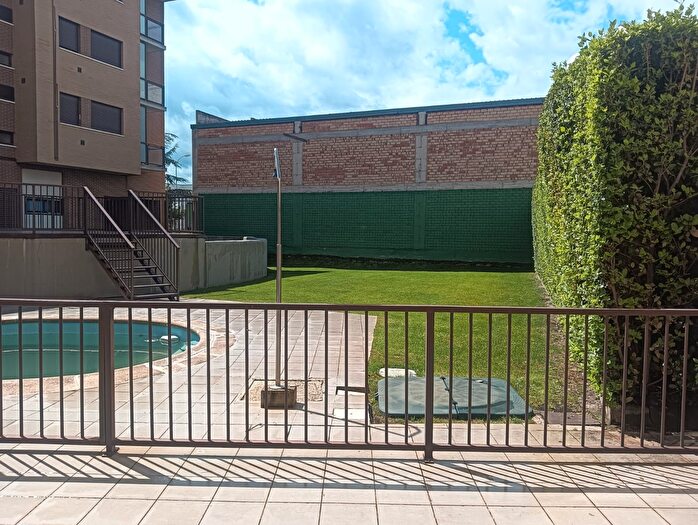 Piso en venta en Santo Domingo de la Calzada, La Rioja de 2 habitaciones