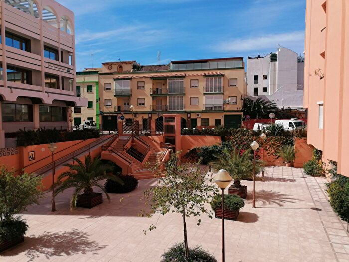 Piso en alquiler en Casco Antiguo, Algeciras de 4 habitaciones