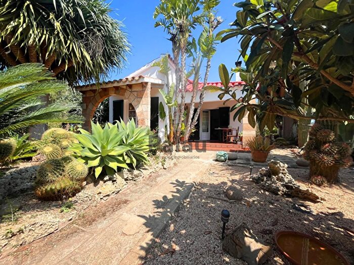 Casa en venta en Cala Blanca, Ciutadella de Menorca de 3 habitaciones